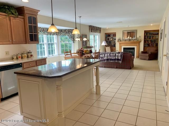 2808 Scranton Carbondale Hwy, Blakely, PA 18447